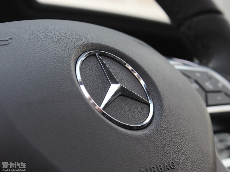 2013��YC�� C 260 CGI���Ű�