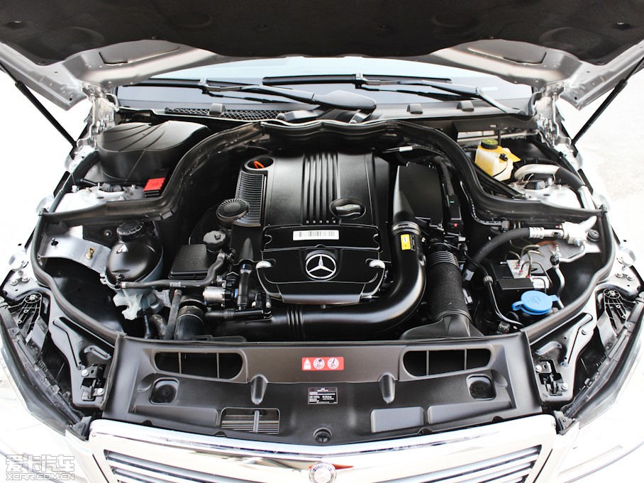 2013��YC�� C 260 CGI��(y��u)�Ű�