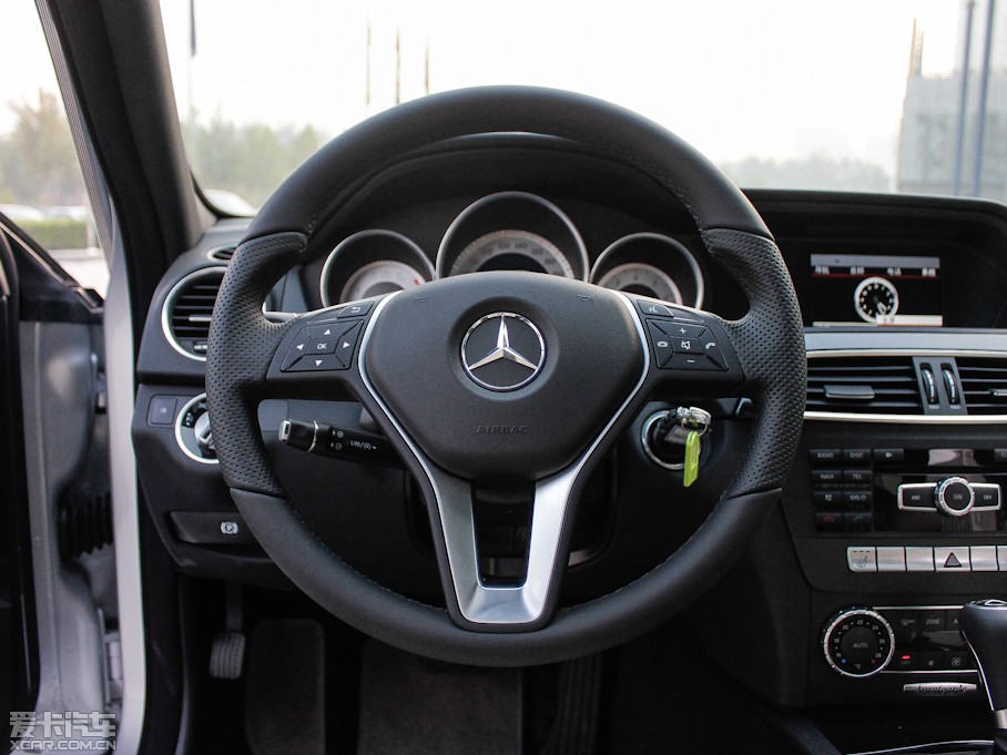 2013YC C 260 CGIrа