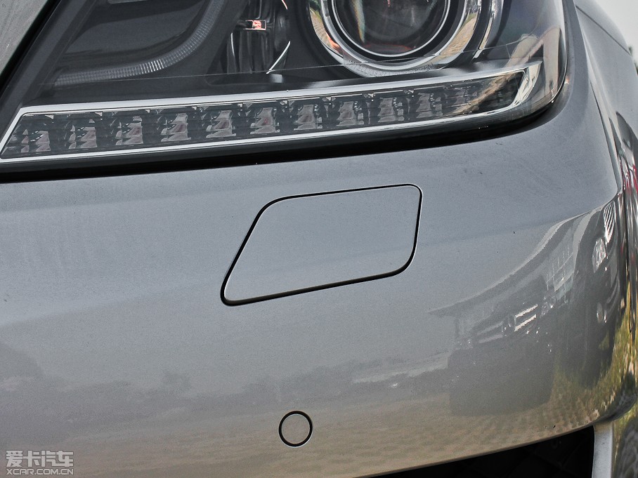 2013��YC�� C 300 �r�а�