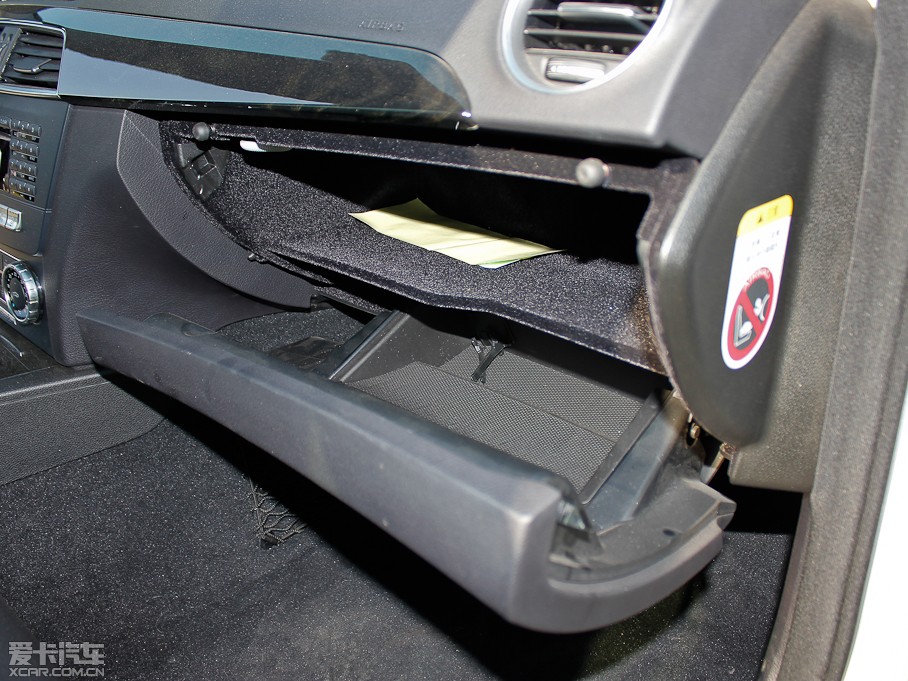 2013��YC�� C 300 �r�а�