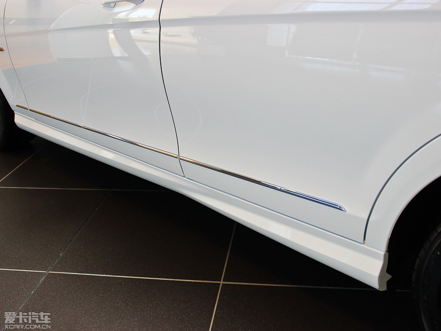 2013YC(j) C 260 r(sh) Grand Edition