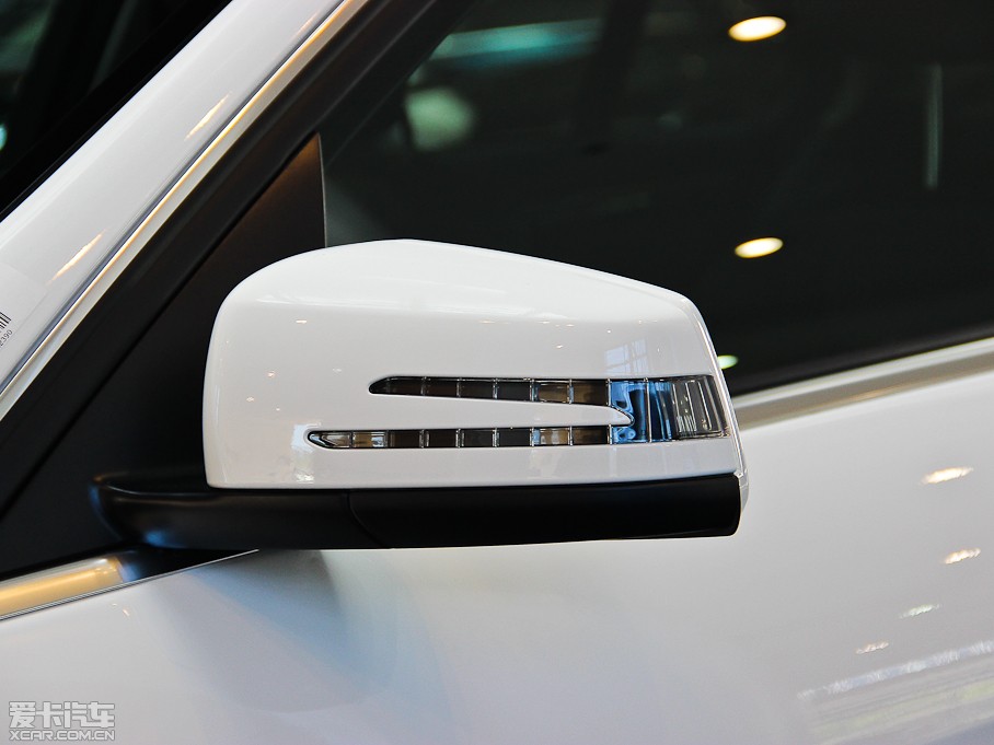 2013��YC�� C 180 ������ Grand Edition