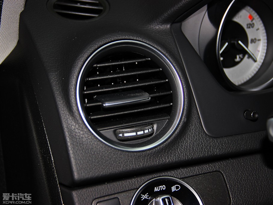 2013��YC�� C 180 ������ Grand Edition