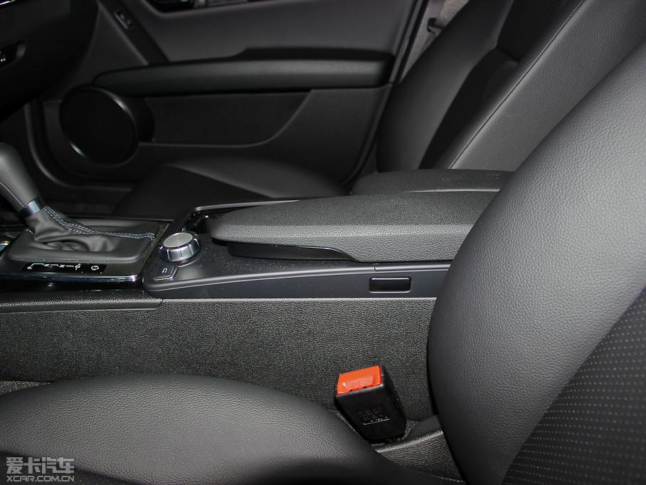 2013��YC�� C 180 ������ Grand Edition