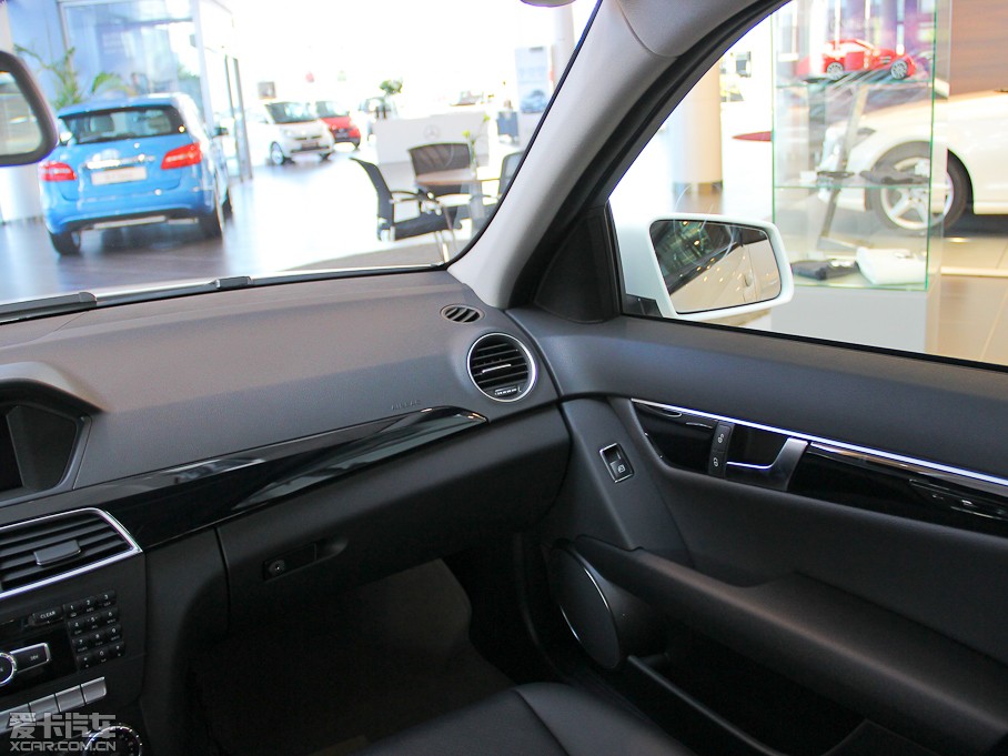 2013��YC�� C 180 ������ Grand Edition