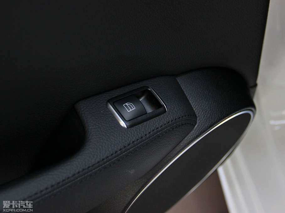 2013��YC�� C 180 ������ Grand Edition