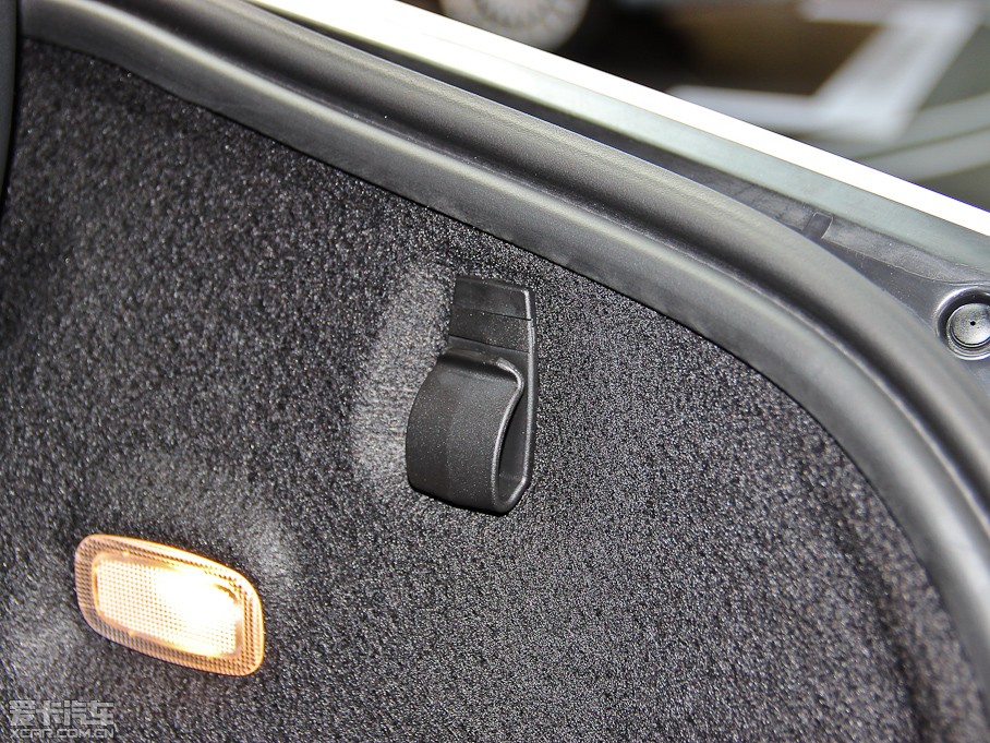 2013��YC�� C 180 ������ Grand Edition