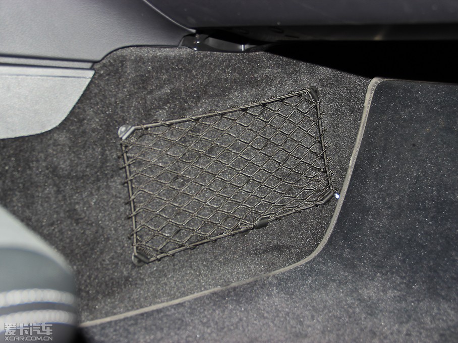 2013��YC�� C 180 ��(j��ng)���� Grand Edition