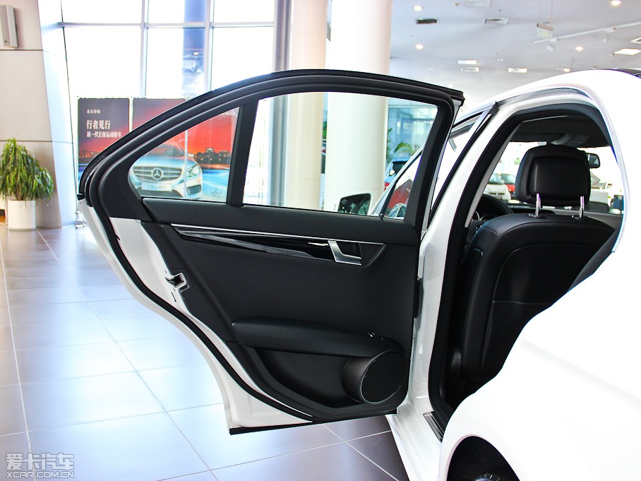 2013��YC�� C 180 ������ Grand Edition