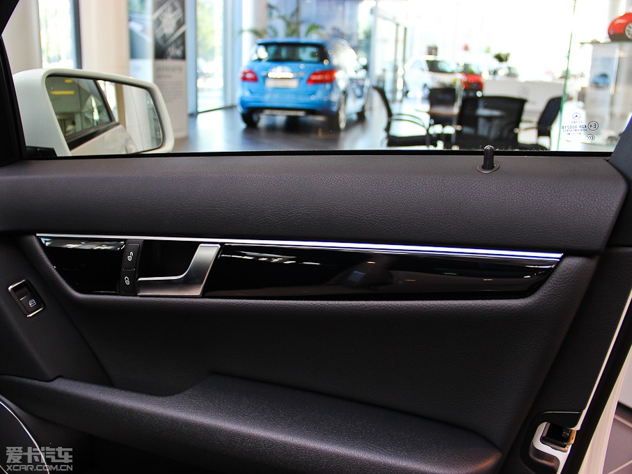 2013��YC��(j��) C 180 ��(j��ng)���� Grand Edition