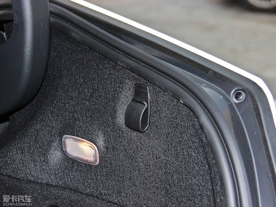 2013YC C 180 (jng) Grand Edition