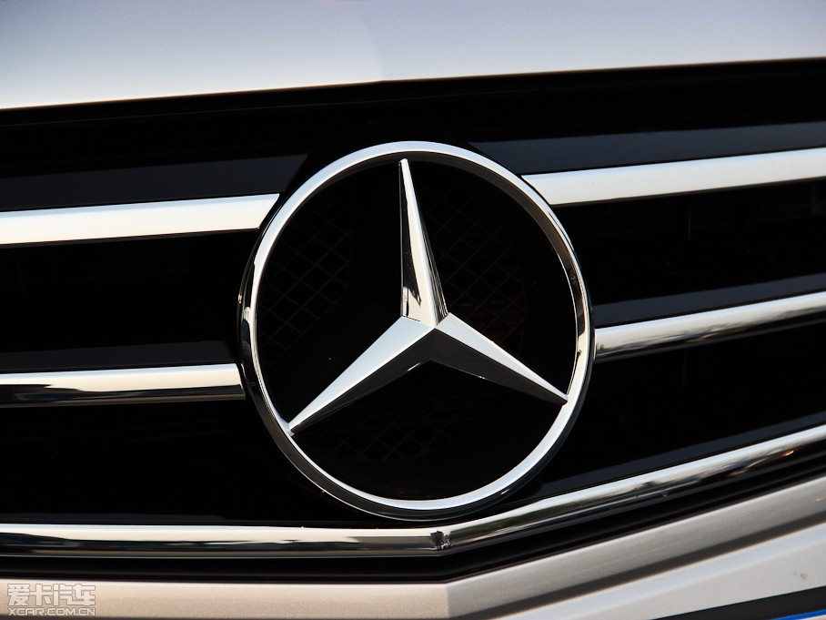 2013YC(j) C 260 r(sh) Grand Edition