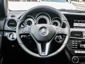 北京奔馳2013款奔馳C級