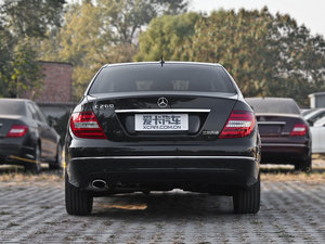 2013款C 260 CGI时尚版 正后	