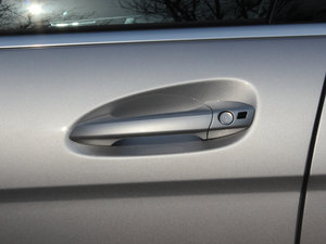 2013C 260 CGI(yu)Ű {T