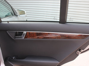 2013C 260 CGI(yu)Ű g