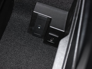 2013C 260 CGI(yu)Ű g