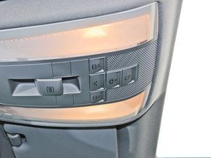 2013C 260 CGI(yu)Ű g