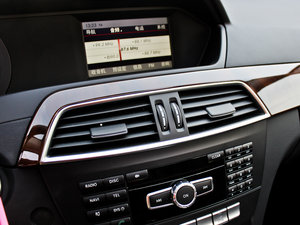 2013C 260 CGI(yu)Ű п؅^(q)