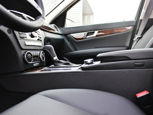 2013C 260 CGIŰ п؅^