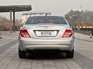 2013款C 260 CGI时尚版 正后	