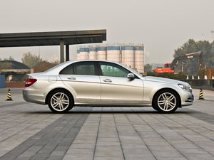 2013款C 260 CGI时尚版 整体外观