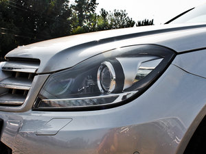 2013C 300 r(sh)а (x)(ji)^