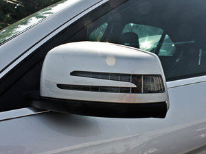 2013C 300 r(sh)а (x)(ji)^