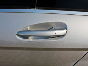 2013C 300 r(sh)а (x)(ji)^