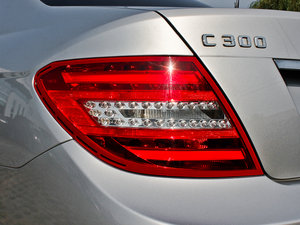 2013C 300 r(sh)а (x)(ji)^