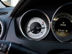 2013C 300 r(sh)а п؅^(q)