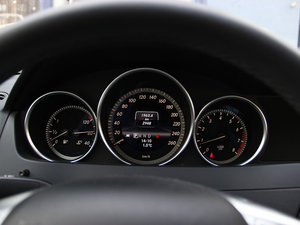 2013C 180 (jng) Grand Edition п؅^(q)