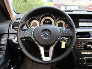 2013款C 260 时尚型 Grand Edition 方向盘