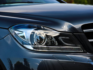 2013C 300 \ Grand Edition ^