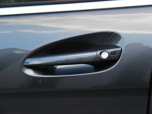 2013C 300 \ Grand Edition {T