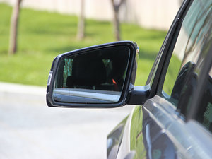 2013C 300 \ Grand Edition ^