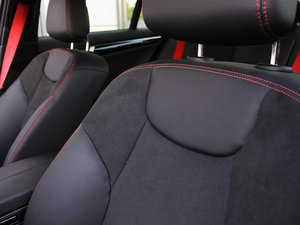 2013C 300 \ Grand Edition g