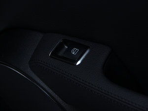 2013C 300 \ Grand Edition g