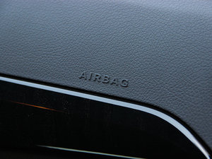 2013C 300 \ Grand Edition g