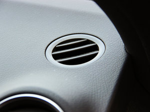 2013C 300 \ Grand Edition g