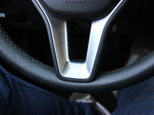 2013C 300 \(yn)(dng) Grand Edition п؅^(q)