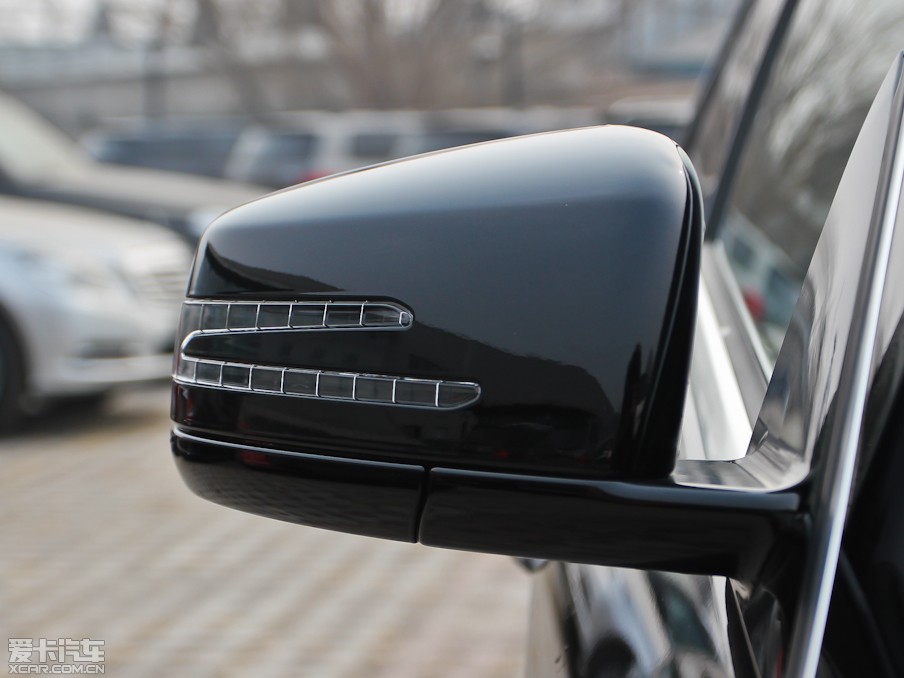 2013YE E 260L CGI(yu)Ű