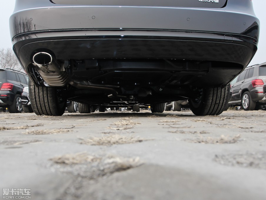 2013YE E 260L CGIŰ