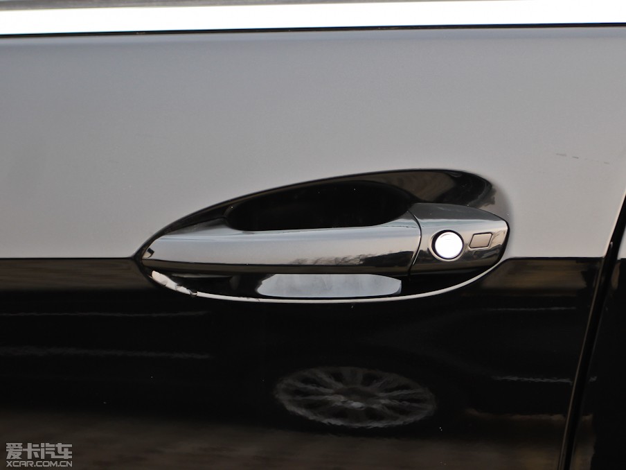 2013YE E 260L CGI(yu)Ű