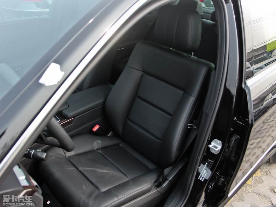 2013YE E 260L CGI(yu)Ű