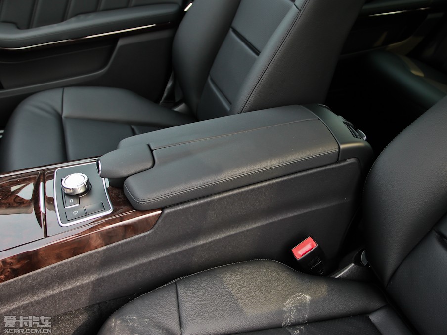 2013YE(j) E 260L CGI(yu)Ű