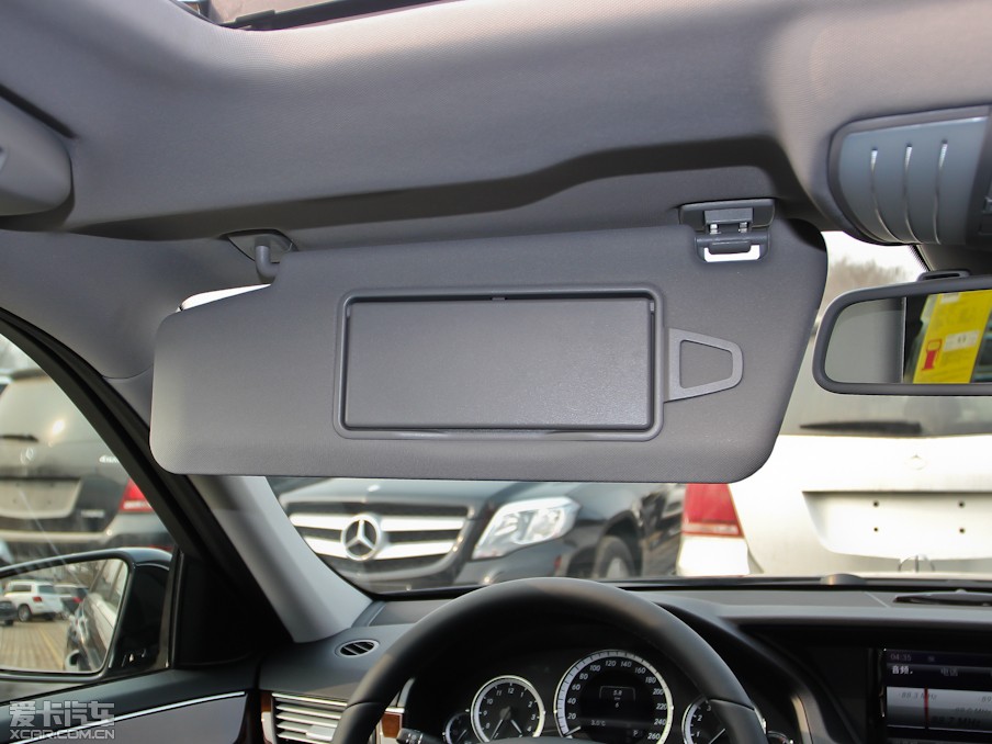 2013YE E 260L CGI(yu)Ű