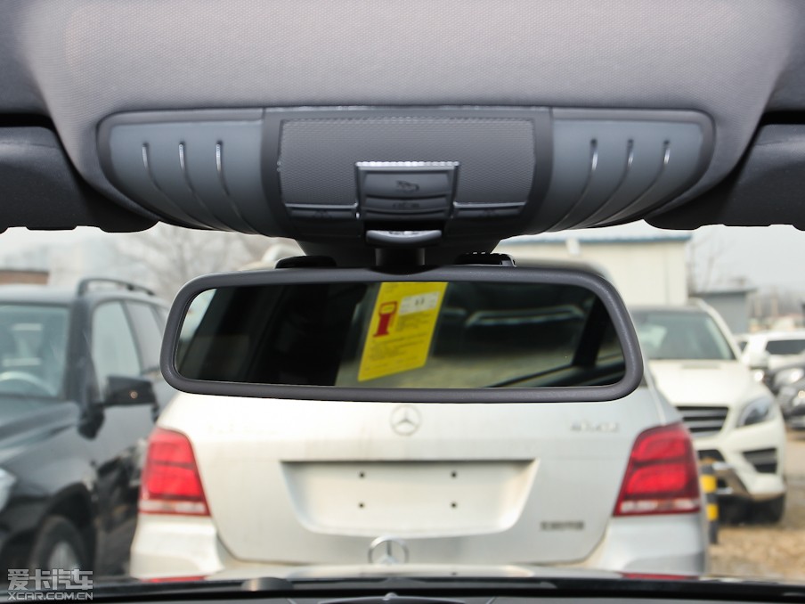 2013YE E 260L CGIŰ