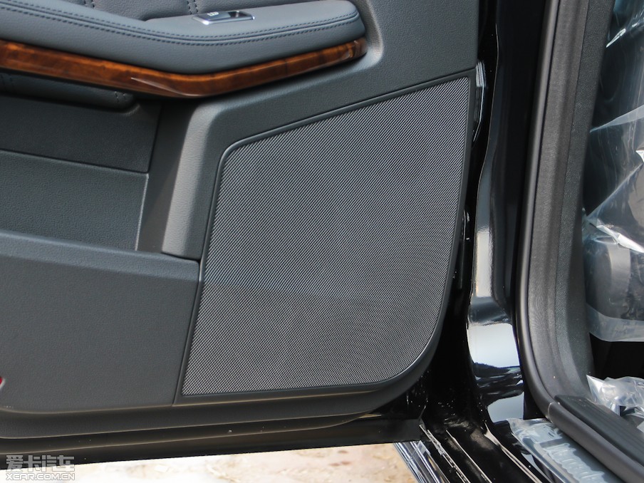 2013YE(j) E 260L CGI(yu)Ű